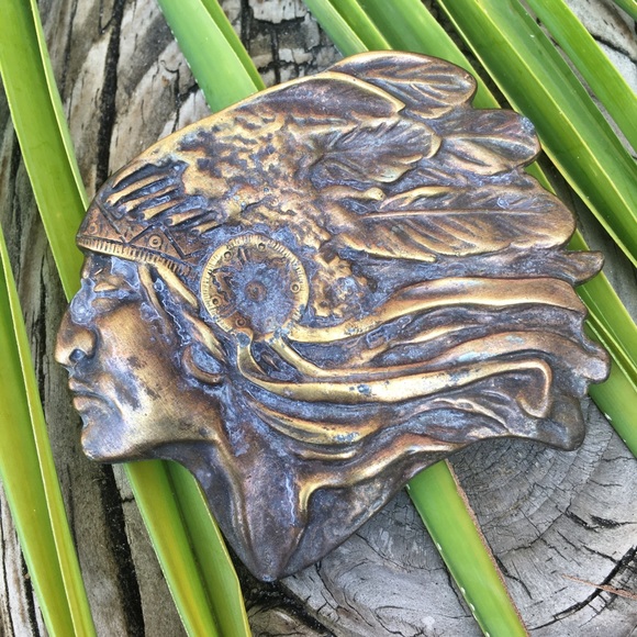 unknown Accessories - Native American headress Belt Buckle